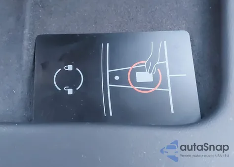 2025 Tesla Model Y Long Range Dual Motor Rear-Wheel Drive из США, поврежденный, VIN 7SAYGDED1SF227013